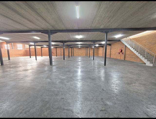 2,849M² WAREHOUSE TO LET IN ORMONDE